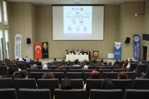 KIRKLARELİ (AA) – Kırklareli Üniversitesi ev sahipliğinde, Türkiye Beyazay Derneği