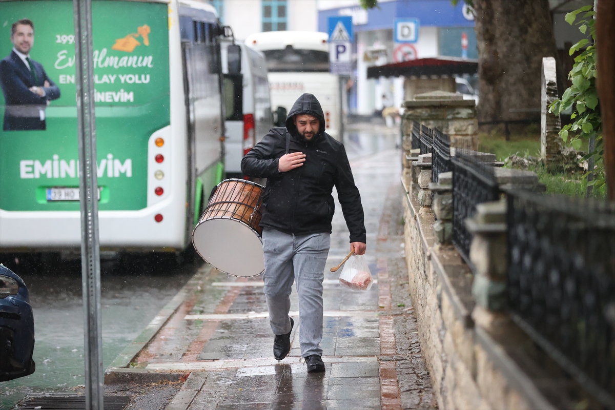 Edirne ve Kırklareli'nde sağanak etkili oldu