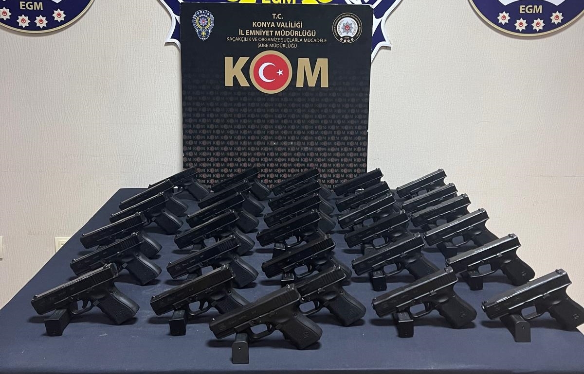 Konya merkezli silah kaçakçılığı operasyonunda 5 şüpheli yakalandı