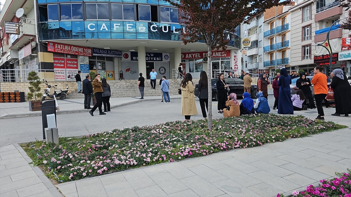 Konya'da 5,2 büyüklüğünde deprem