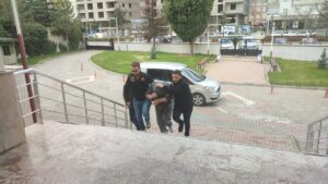 KONYA (AA) – Konya'nın Seydişehir ilçesinde düzenlenen uyuşturucu operasyonunda gözaltına