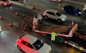 İSTANBUL (AA) – Küçükçekmece'de kontrolden çıkarak takla atan otomobilin sürücüsü