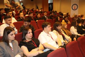 KÜTAHYA (AA) – Kütahya Dumlupınar Üniversitesi ve Lojistik Derneği (LODER)