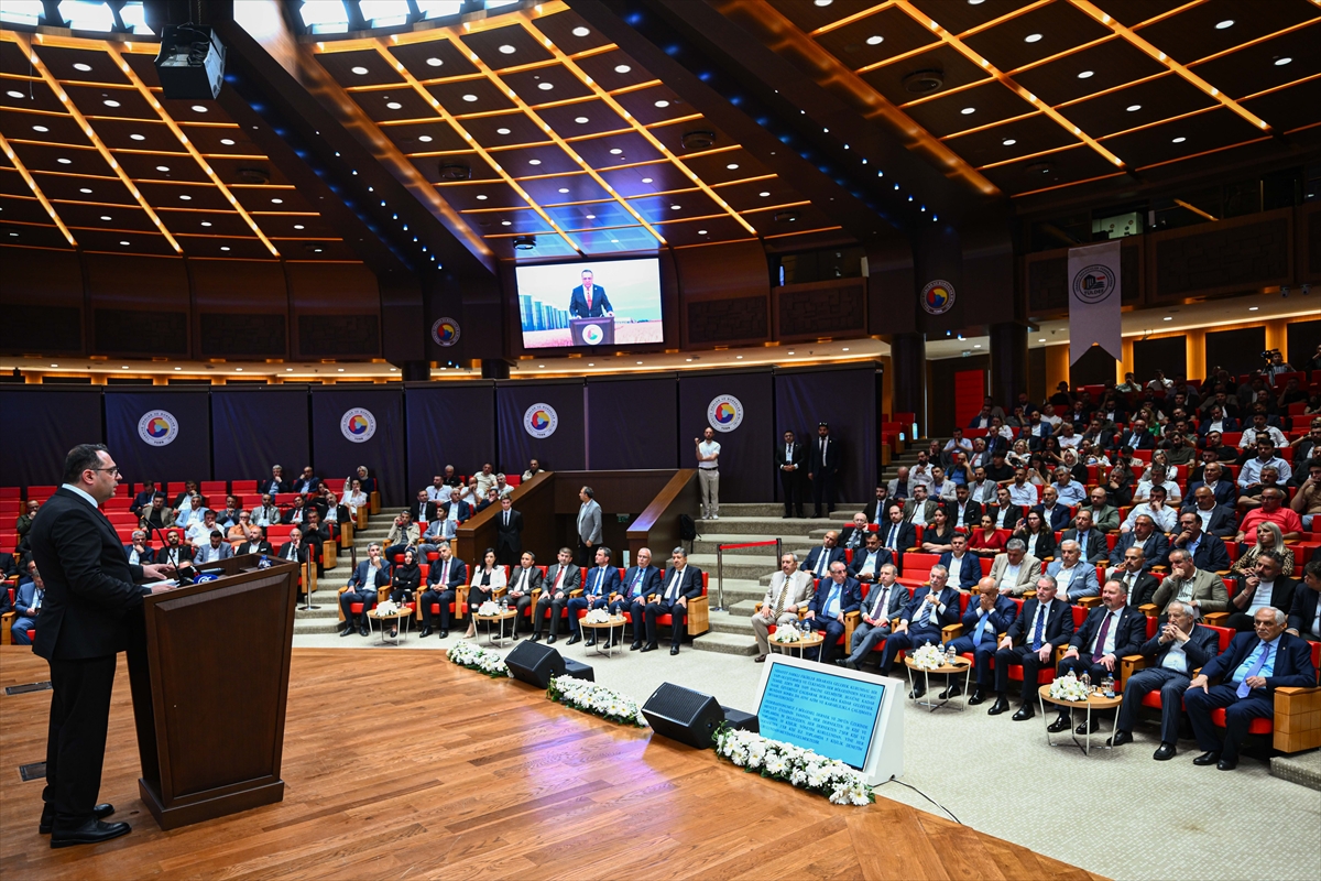 Lisanslı Depoculuk Federasyonu Başkanlığına Mahmut Güzel seçildi