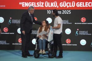 - "Engelli fertlerin vefat eden ebeveynlerinin emekli maaşlarının yüzde 100