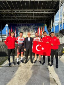 ANKARA (AA) – Milli bisikletçiler, Romanya'da devam eden 2025 Balkan