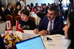 İSTANBUL (AA) – Milli Eğitim Bakanı Yusuf Tekin, Türkiye'nin gelecek