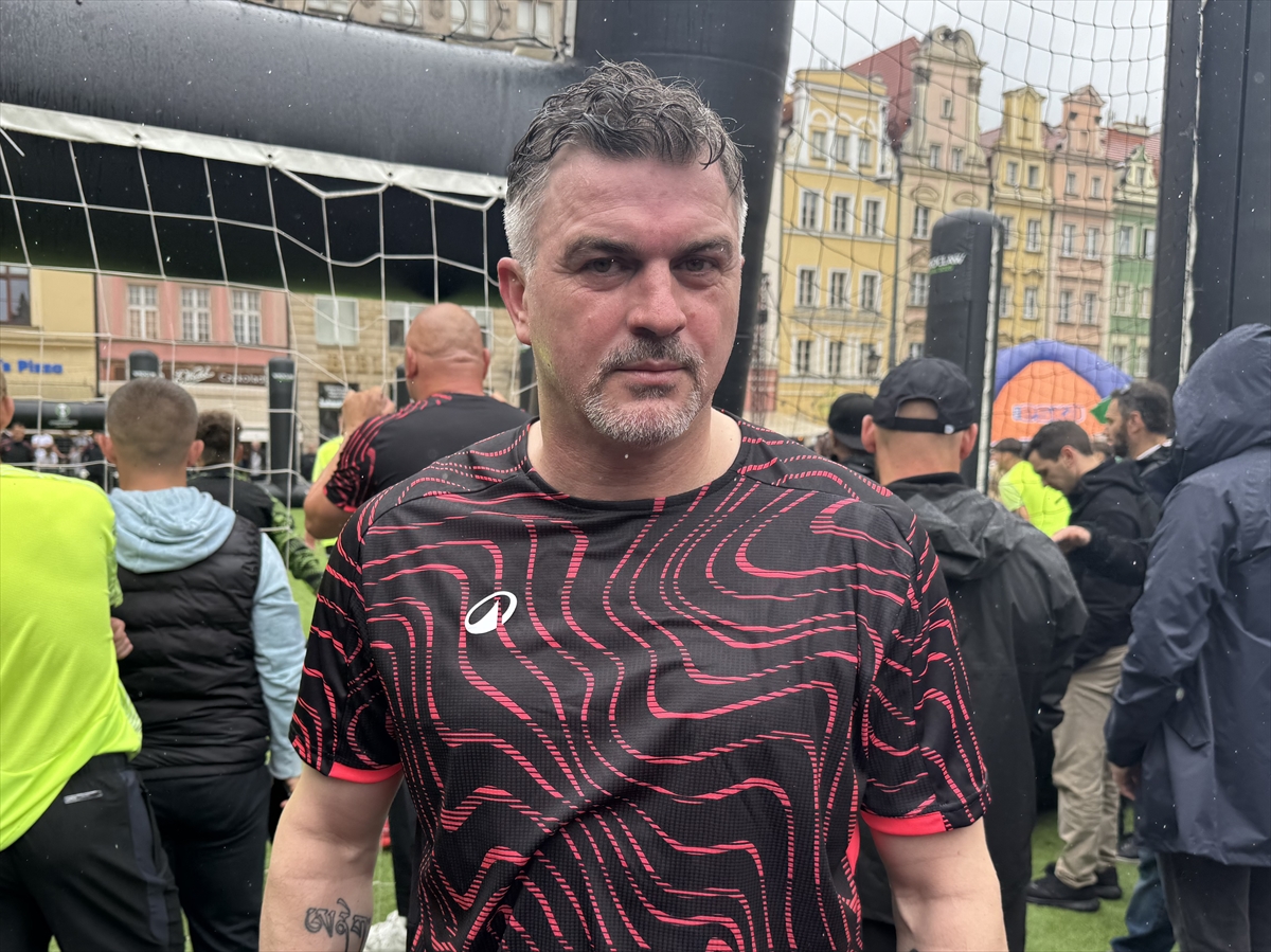 MKE Ankaragücü'nün eski oyuncusu Zewlakow, Szymanski'nin gelişiminden memnun: