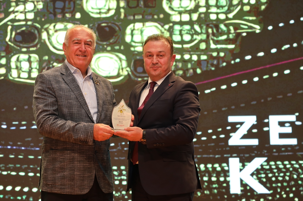 Muğla'da en iyi zeytinyağı üreticileri ödüllendirildi