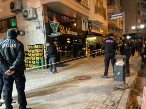 ORDU (AA) – Ordu'nun Ünye ilçesinde silahlı saldırıya uğrayan kişi