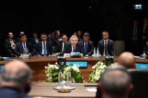 - "Jeopolitik ve jeoekonomik gerginlikler, bölgesel çatışmalar ve iklim değişikliğinin