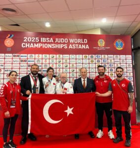 ANKARA (AA) – Kazakistan'da devam eden 2025 IBSA Judo Dünya