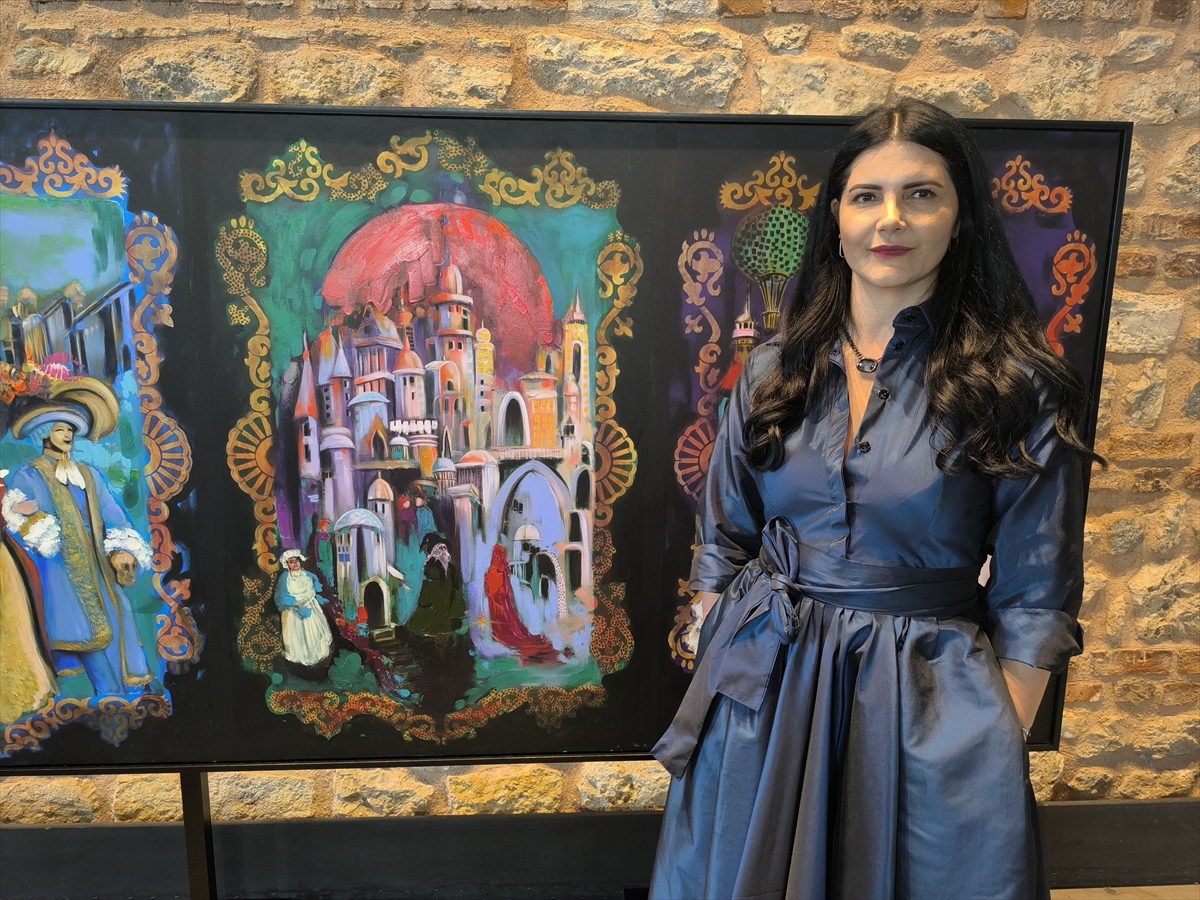 Ressam Sinem Kurt'un “Boyutlar Arası Yolculuk 'Toprak Ana-Kara'” Sergisi Fişekhane'de açıldı