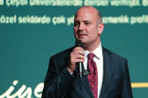 - "Biz biliriz ki Kudüs'ün hüznü İstanbul'un vicdanında yankı bulur.