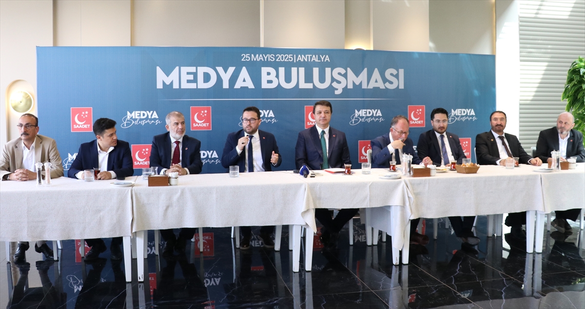 Saadet Partisi Genel Başkanı Arıkan, Antalya'da konuştu:
