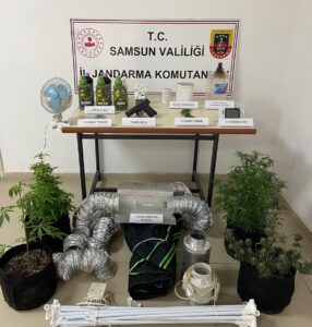 SAMSUN (AA) – Samsun'da evinde kurduğu düzenekle uyuşturucu imal eden