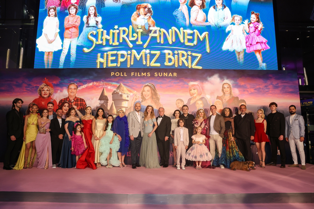 “Sihirli Annem: Hepimiz Biriz” filminin galası yapıldı