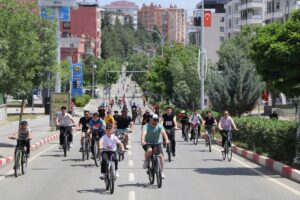 SİİRT (AA) – Siirt'te "Sağlık için Hareket Et Günü" kapsamında