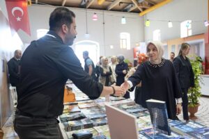 İSTANBUL (AA) – Her yaştan ziyaretçiyi kitap, kültür ve sanatla