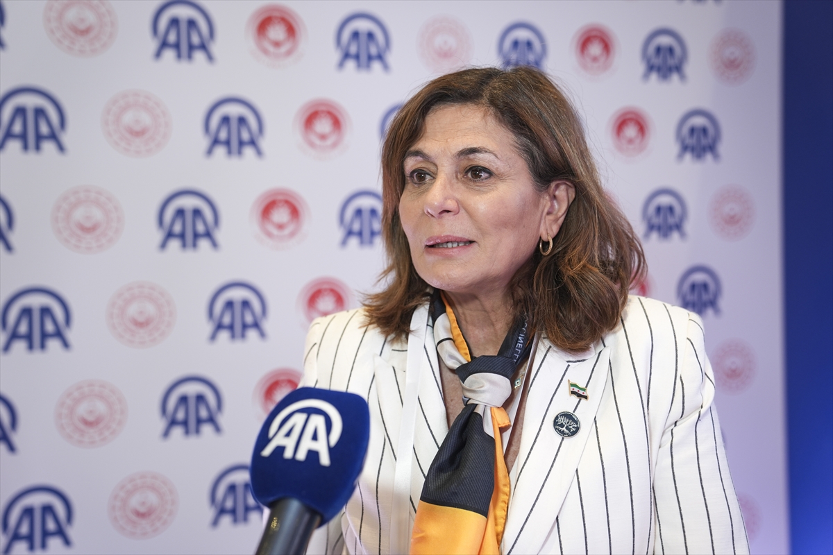 Suriye Sosyal İşler ve Çalışma Bakanı Kabavat, Suriyeli ailelerin dönüşü üzerinde çalıştıklarını söyledi: