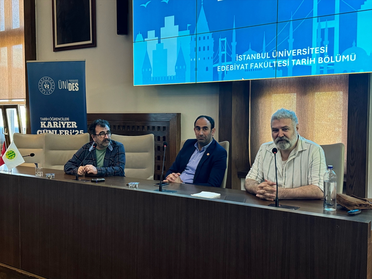 “Tarih Öğrencileri Kariyer Günleri” etkinliğinde sinema-tarih ilişkisi konuşuldu