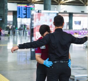 İSTANBUL (AA) – TAV Güvenlik, havalimanlarında uygulanan güvenlik prosedürleri hakkında