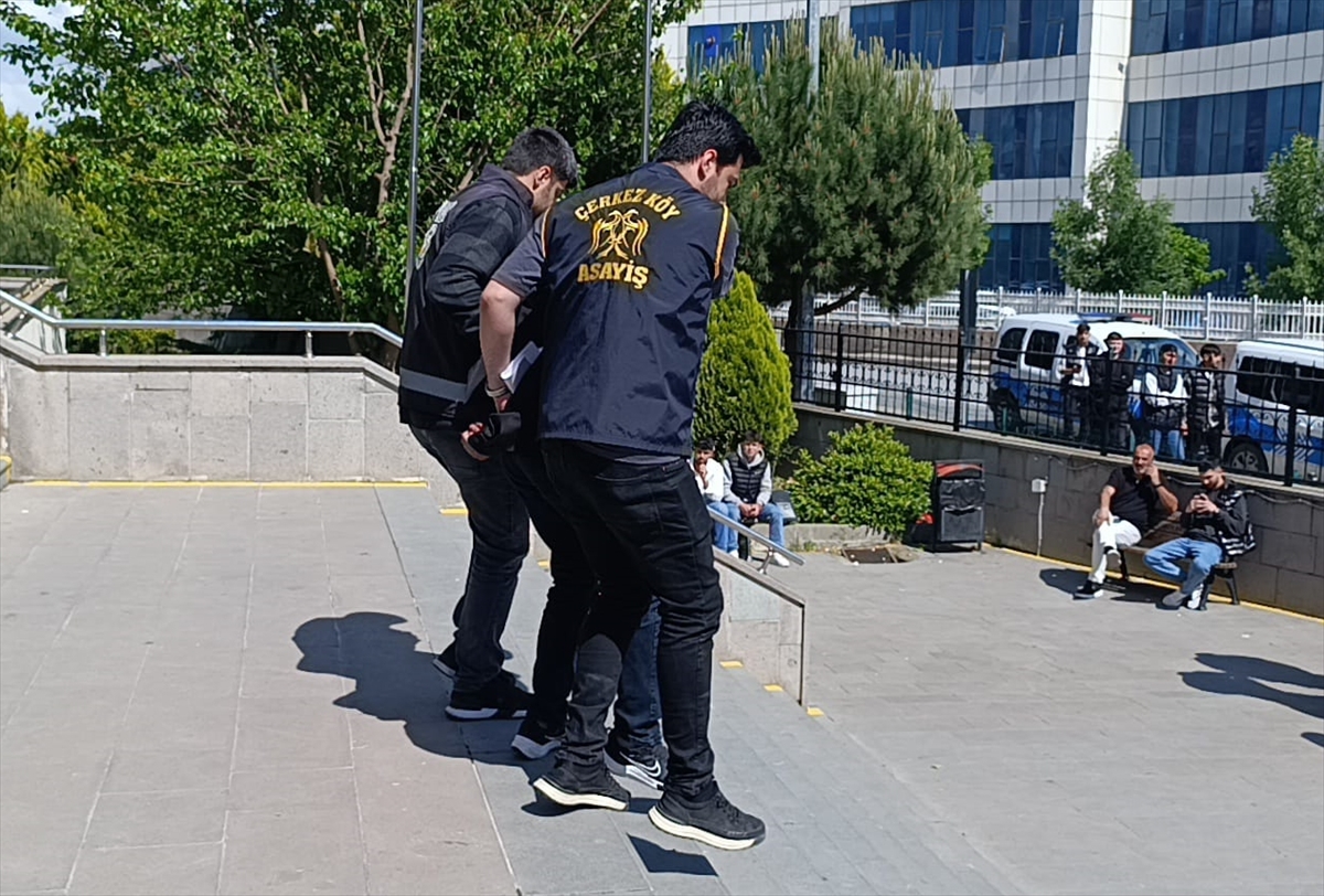 Tekirdağ'da çıkan bıçaklı kavgada 17 yaşındaki genç ağır yaralandı