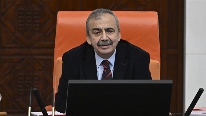 TBMM’deki siyasi parti gruplarından Sırrı Süreyya Önder için başsağlığı mesajı