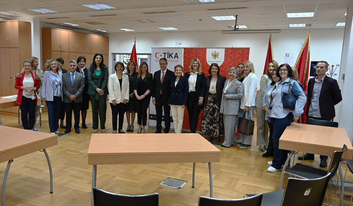 TİKA'dan Karadağ'daki eğitim hizmetlerine destek