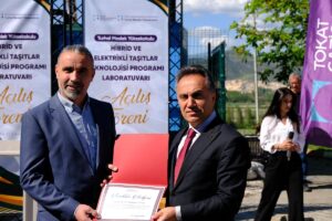 - Laboratuvar sayesinde teknolojik gelişmelere bağlı olarak sektörün ihtiyaç duyacağı