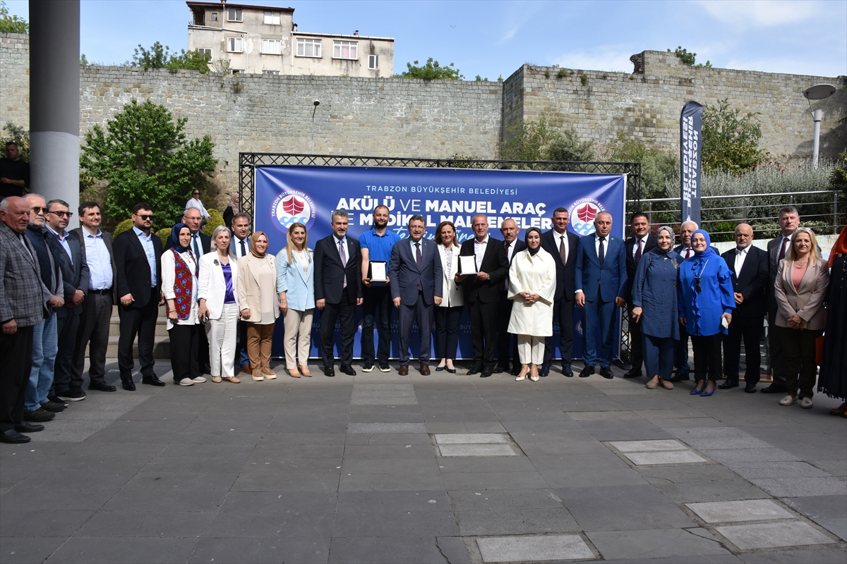 Trabzon'da 142 engelliye tekerlekli sandalye ve medikal malzeme temin edildi
