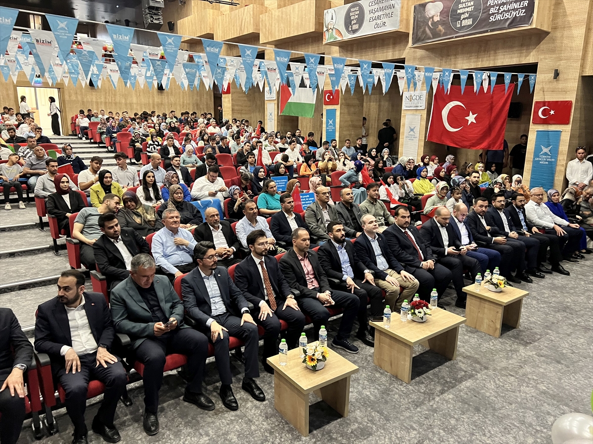 TÜGVA Genel Başkanı Beşinci, Niğde İl Temsilciliği 5. Olağan Kongresi'nde konuştu: