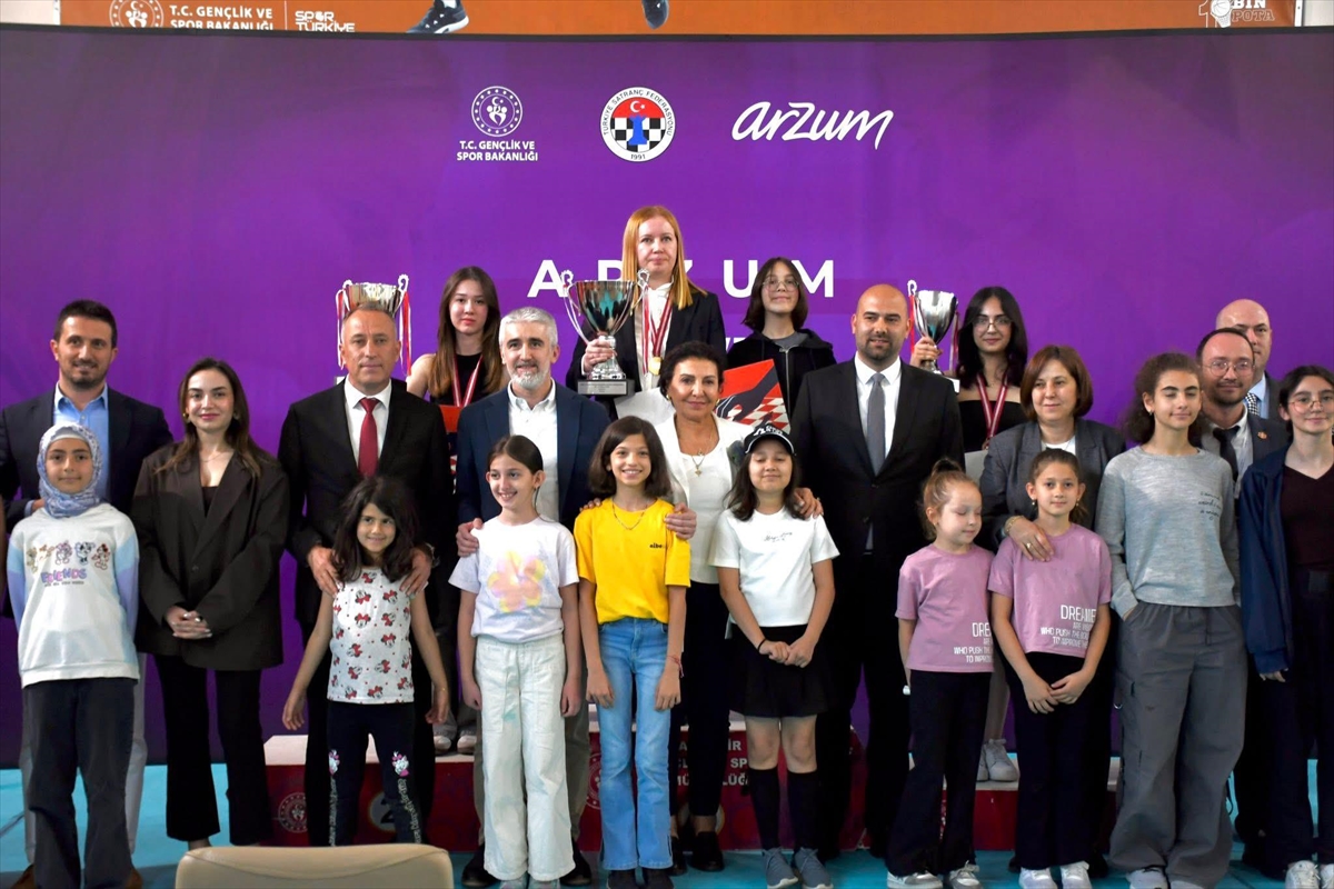 Türkiye Kadınlar Satranç Şampiyonası'nda IM Ekaterina Atalık birinci oldu