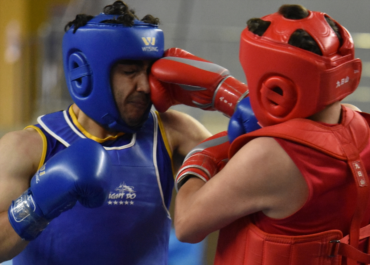 Türkiye Üniversiteler Arası Wushu Kung Fu Şampiyonası Samsun'da devam ediyor