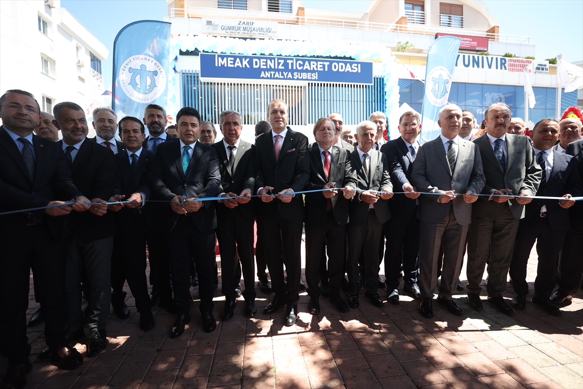 Ulaştırma ve Altyapı Bakan Yardımcısı Boyraz, Antalya'da açılışa katıldı: