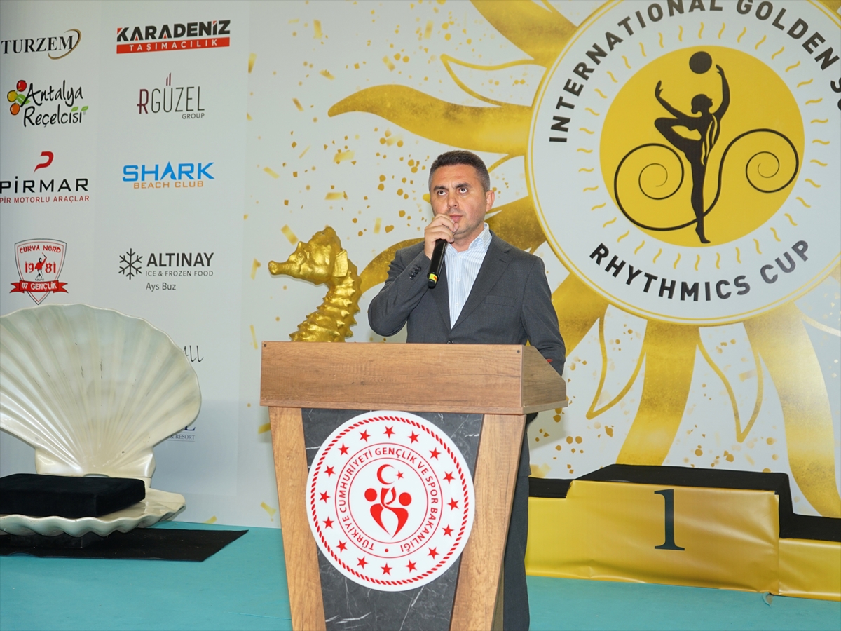 Uluslararası Golden Sun Ritmik Cimnastik Turnuvası, Antalya'da başladı