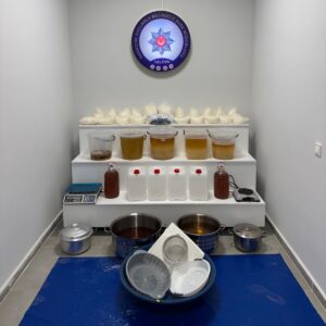 YALOVA (AA) – Yalova'da uyuşturucu imalatı yapıldığı belirlenen eve düzenlenen