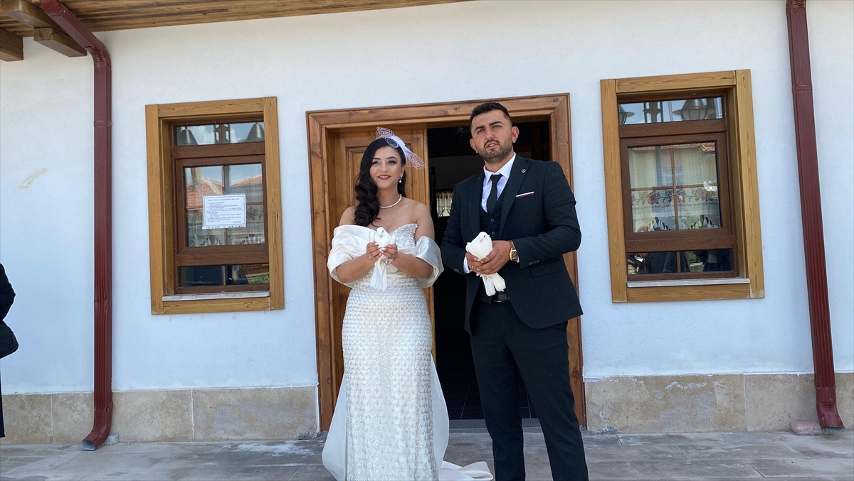 Yozgat'ta çiftler “25.05.2025”te nikahlarını kıydırdı