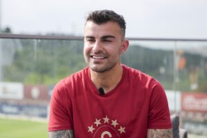 İSTANBUL (AA) – EMRAH OKTAY – Galatasaray'ın milli savunma oyuncusu