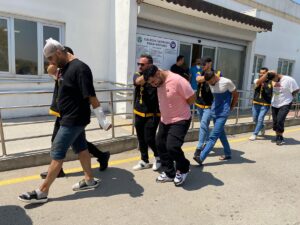 ADANA (AA) – Adana'nın merkez Yüreğir ilçesinde mahalle muhtarının darbedilmesiyle