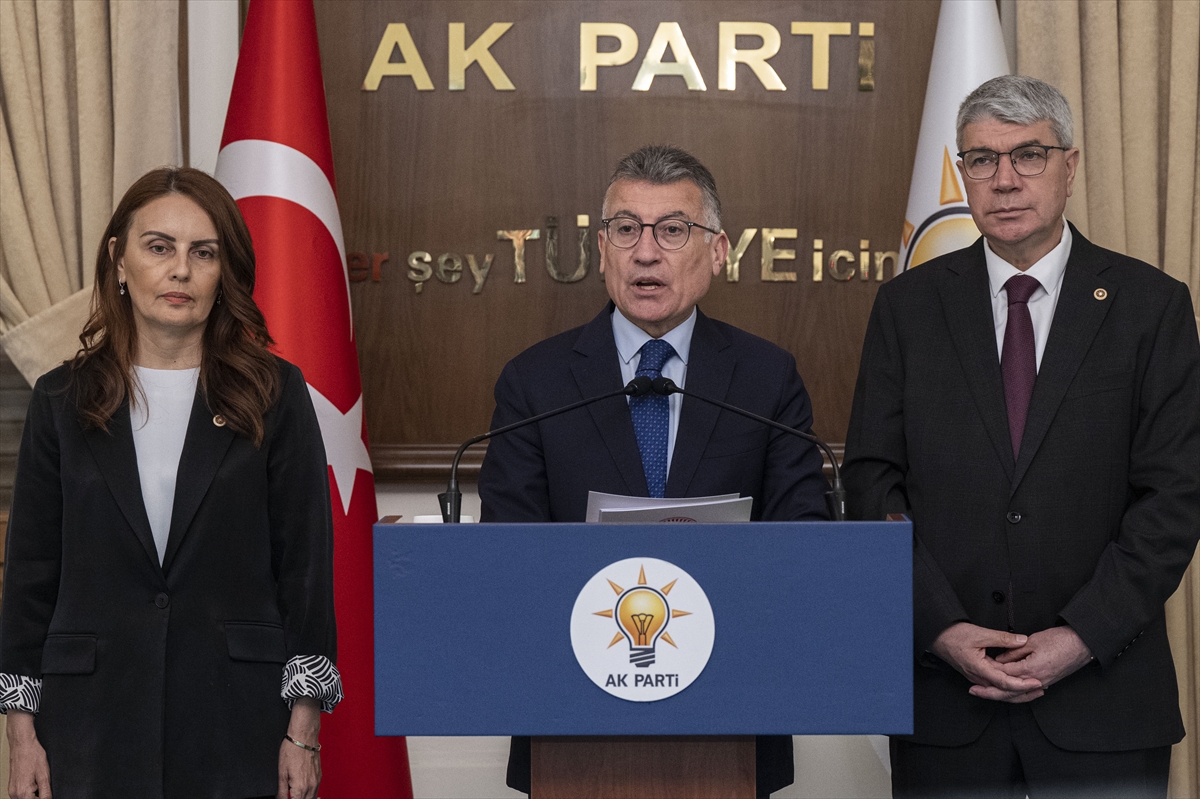 AK Parti, ekonomiye ilişkin düzenlemeler içeren kanun teklifini TBMM Başkanlığına sundu