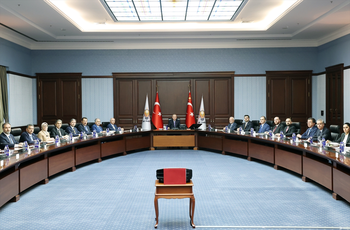 AK Parti MYK toplandı