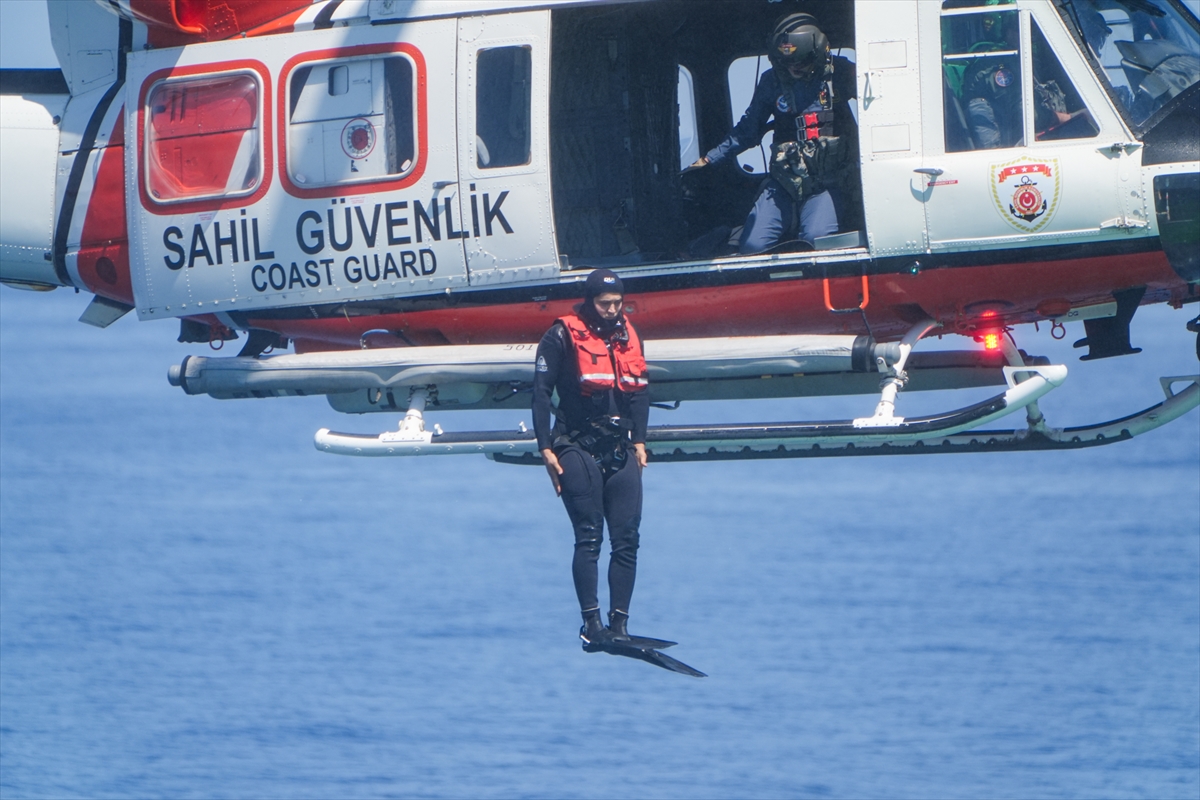 Anadolu Yıldızı 2025 Müşterek Arama Kurtarma Tatbikatı'nın Ege Denizi'ndeki kısmı başladı