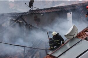 ANTALYA (AA) – Antalya'nın Muratpaşa ilçesindeki tarihi Kaleiçi'ndeki bir otelde