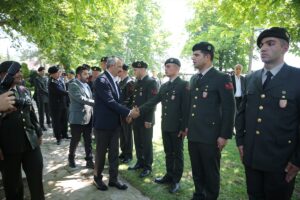 EDİRNE (AA) – Edirne Valisi Yunus Sezer, Avrupa'ya açılan sınır