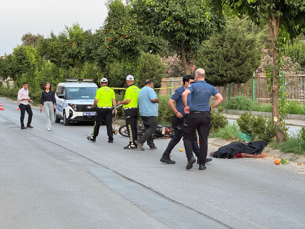 Aydın'da ağaca çarpan motosikletin sürücüsü hayatını kaybetti