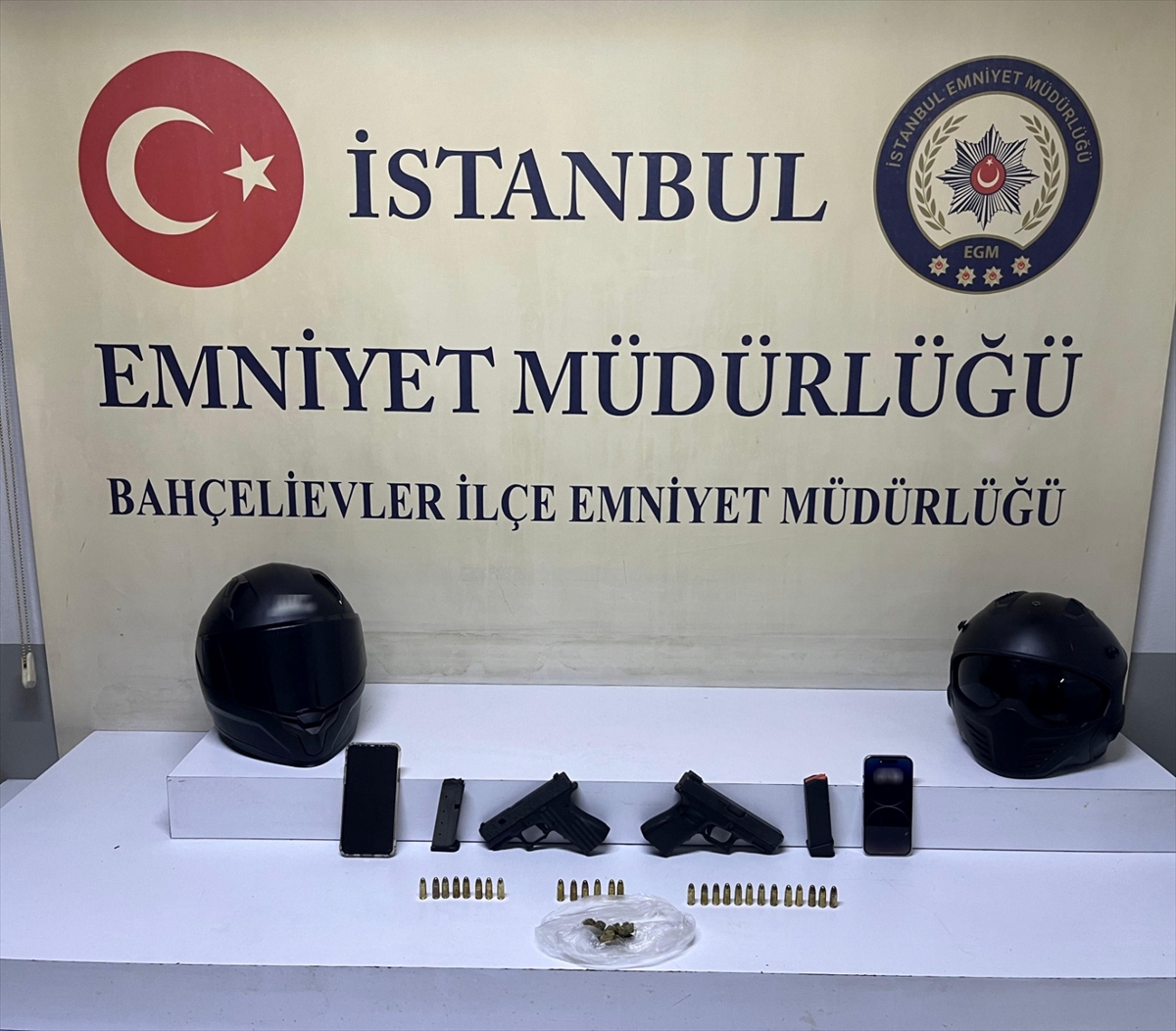 Bahçelievler'deki silahlı saldırıya ilişkin gözaltına alınan 5 zanlıdan 3'ü tutuklandı