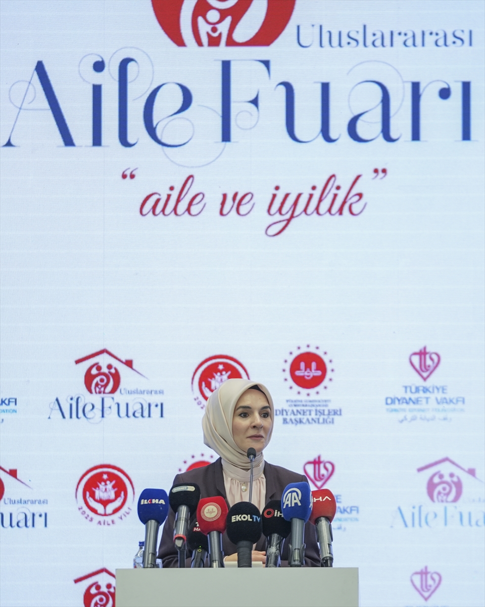 Aile ve Sosyal Hizmetler Bakanı Göktaş, “Uluslararası Aile Fuarı”nda konuştu: