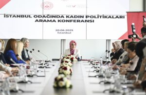 İSTANBUL (AA) – Aile ve Sosyal Hizmetler Bakanı Mahinur Özdemir