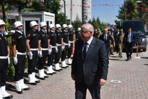 ANKARA (AA) – Milli Savunma Bakanı Yaşar Güler, 2. Ordu